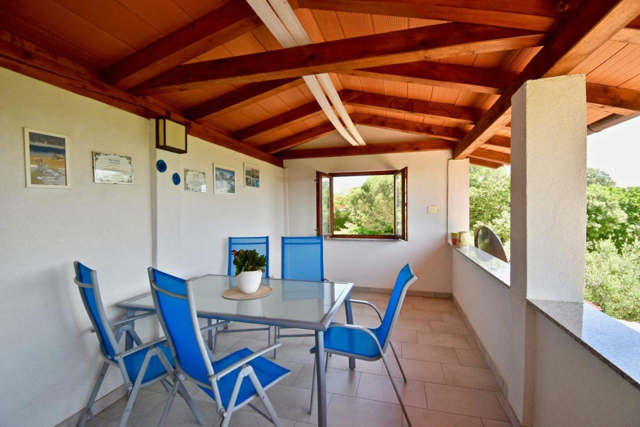 Relaxing Holiday House With Terrace Sea View Медулин Екстер'єр фото